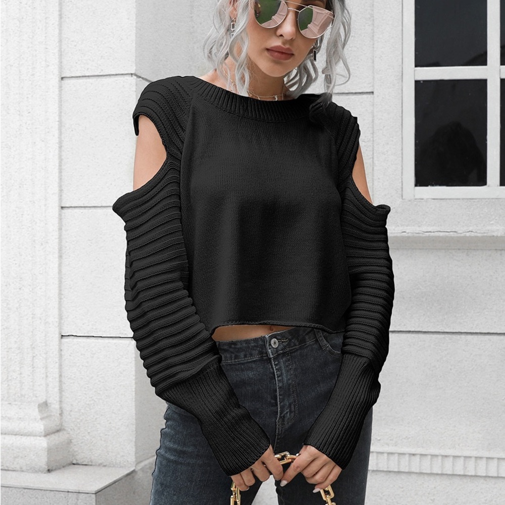 NWT Cold-Shoulder Ribbed Trim Sweater - Picture 3 of 6